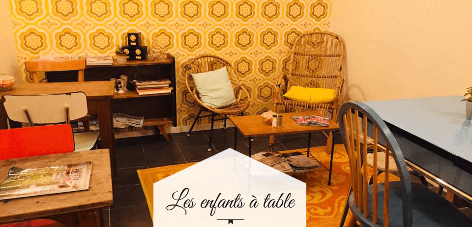 image Les enfants, À table !