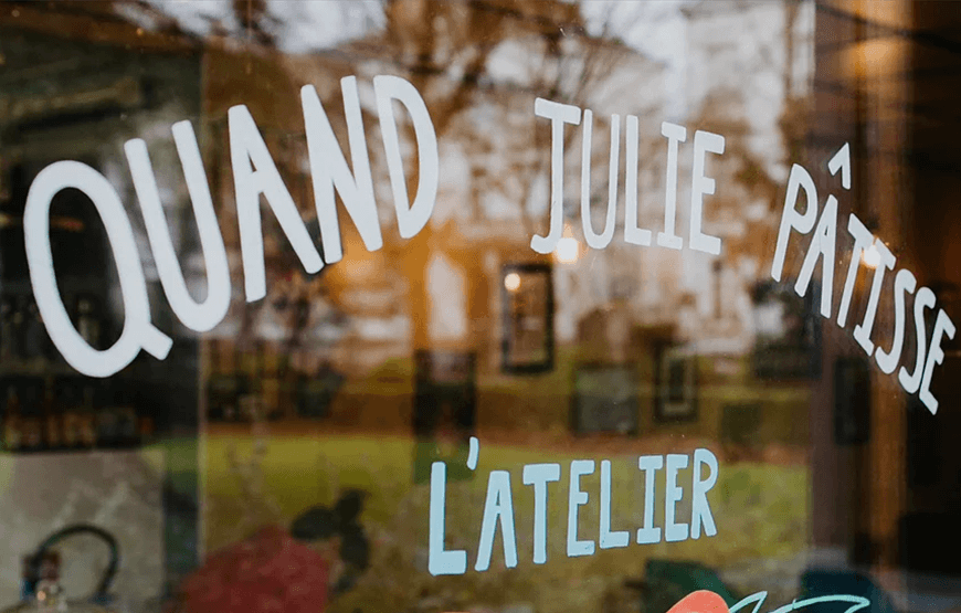 image Qui se cache derrière le salon de thé- atelier Quand Julie Pâtisse ?